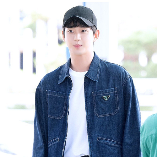 프라다 라이트 데님 지퍼 재킷