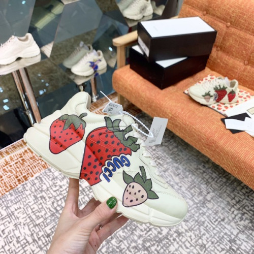 구찌 라이톤 스트로베리 스니커즈 576963 DRW00 9522
