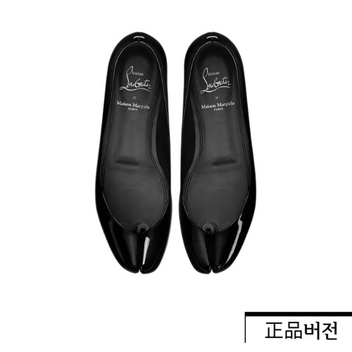 크리스찬 루부탱 X 메종 마르지엘라 페이턴트 플랫 블랙 1313300921